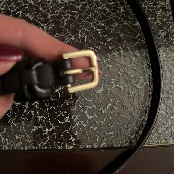 Banana Republic belt - Picture 2 of 6